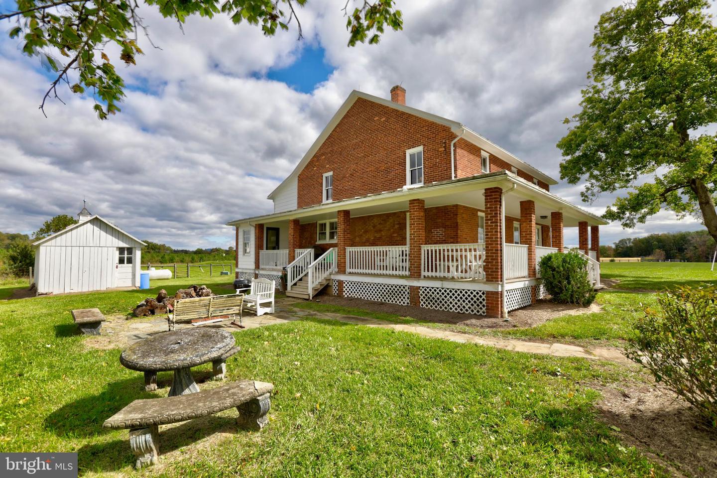 43086 LUCKETTS RD, LEESBURG, Virginia 20176, 4 Bedrooms Bedrooms, ,1 BathroomBathrooms,Residential,For Sale,43086 LUCKETTS RD,VALO2082994 MLS # VALO2082994