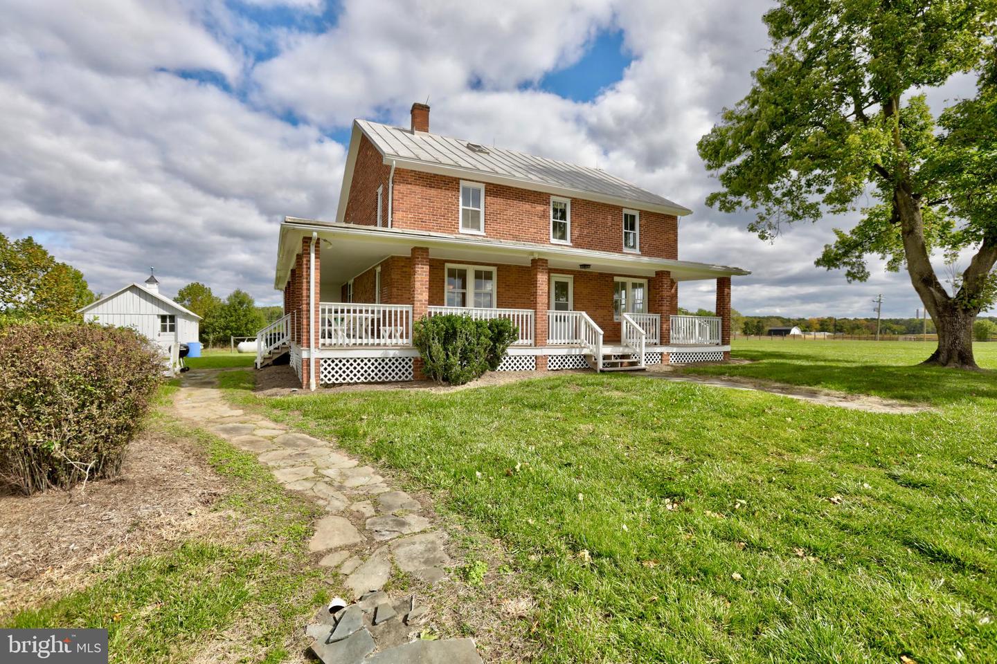 43086 LUCKETTS RD, LEESBURG, Virginia 20176, 4 Bedrooms Bedrooms, ,1 BathroomBathrooms,Residential,For Sale,43086 LUCKETTS RD,VALO2082994 MLS # VALO2082994