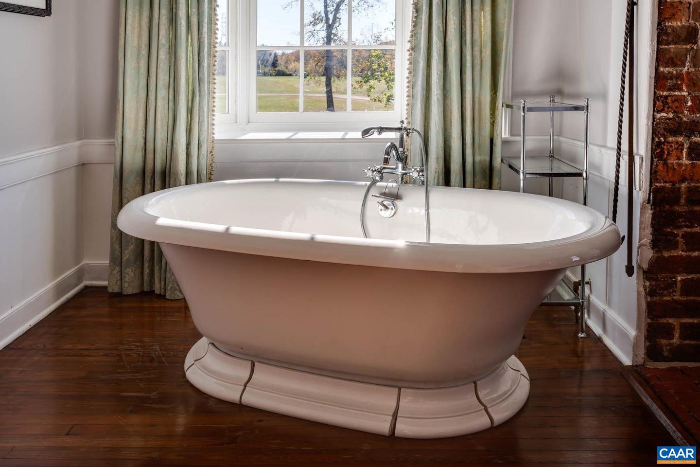 4301 LONGDALE FURNACE RD, CLIFTON FORGE, Virginia 24422, 5 Bedrooms Bedrooms, ,4 BathroomsBathrooms,Farm,For Sale,4301 LONGDALE FURNACE RD,658652 MLS # 658652 4301 LONGDALE FURNACE RD, CLIFTON FORGE, Virginia 24422, 5 Bedrooms Bedrooms, ,4 BathroomsBathrooms,Farm,For Sale,4301 LONGDALE FURNACE RD,658652 MLS # 658652