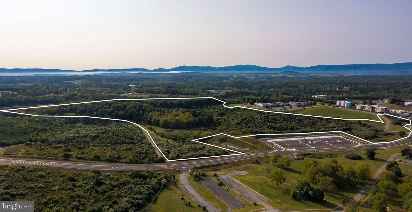 1300 RICHMOND AVENUE, STAUNTON, Virginia 24401, ,Land,For Sale,1300 RICHMOND AVENUE,VASC2000554 MLS # VASC2000554