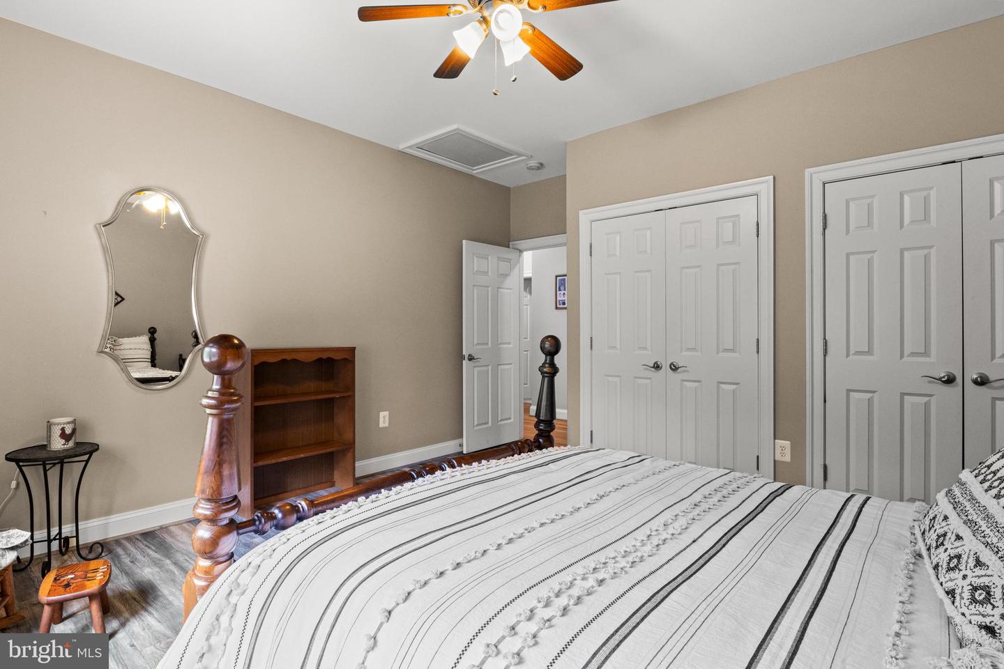 7312 OAK LN, MARSHALL, Virginia 20115, 4 Bedrooms Bedrooms, ,3 BathroomsBathrooms,Residential,For Sale,7312 OAK LN,VAFQ2015344 MLS # VAFQ2015344