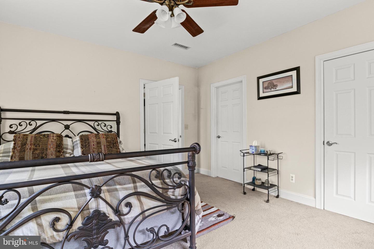 7312 OAK LN, MARSHALL, Virginia 20115, 4 Bedrooms Bedrooms, ,3 BathroomsBathrooms,Residential,For Sale,7312 OAK LN,VAFQ2015344 MLS # VAFQ2015344