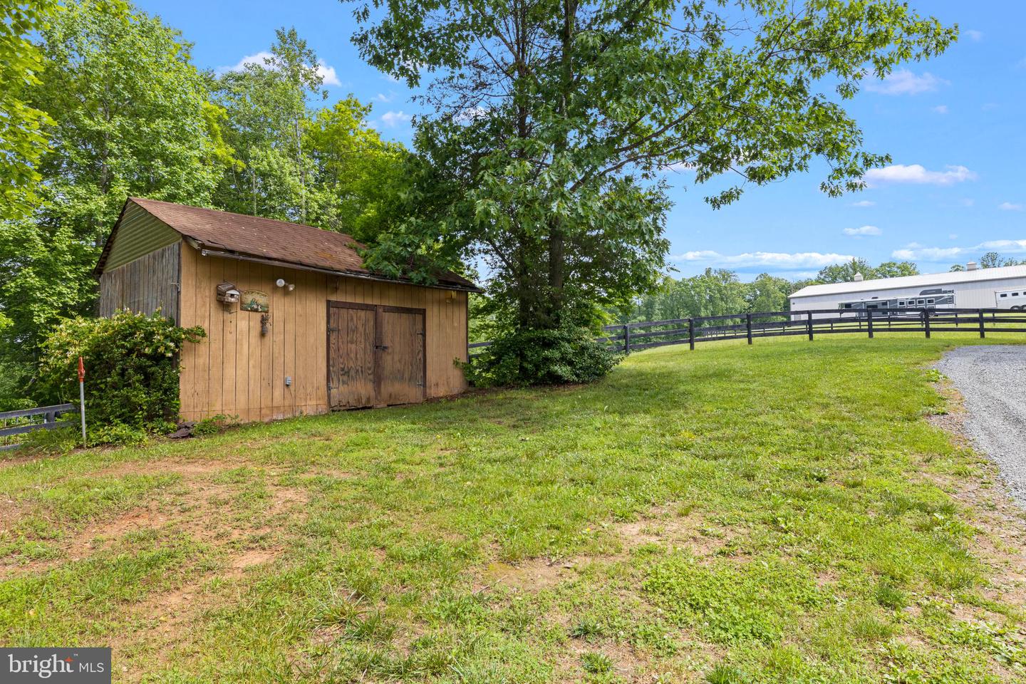 7312 OAK LN, MARSHALL, Virginia 20115, 4 Bedrooms Bedrooms, ,3 BathroomsBathrooms,Residential,For Sale,7312 OAK LN,VAFQ2015344 MLS # VAFQ2015344