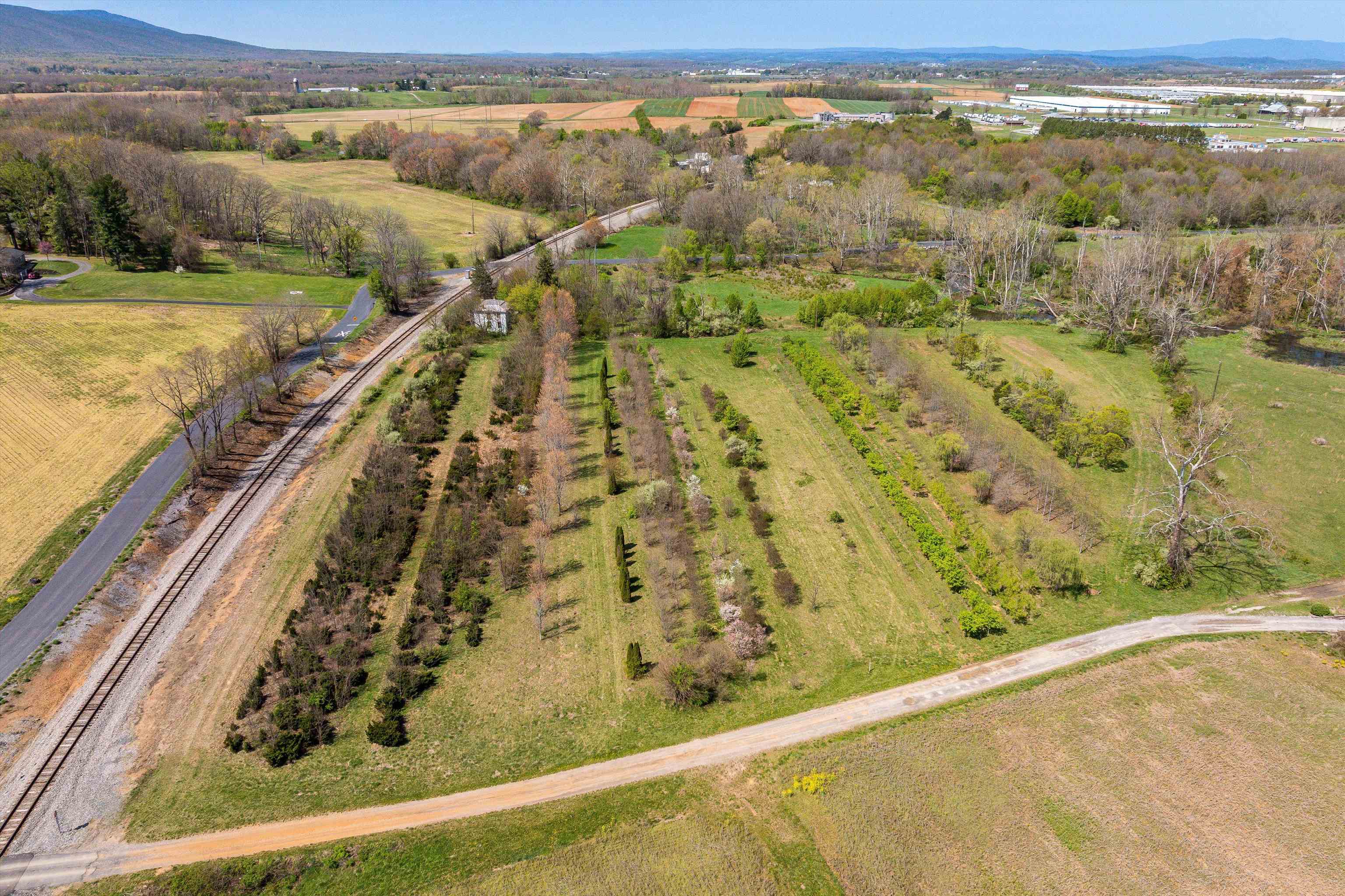 514 LIPSCOMB RD, STUARTS DRAFT, Virginia 24477, 10 Bedrooms Bedrooms, ,4 BathroomsBathrooms,Residential,14,514 LIPSCOMB RD,661479 MLS # 661479