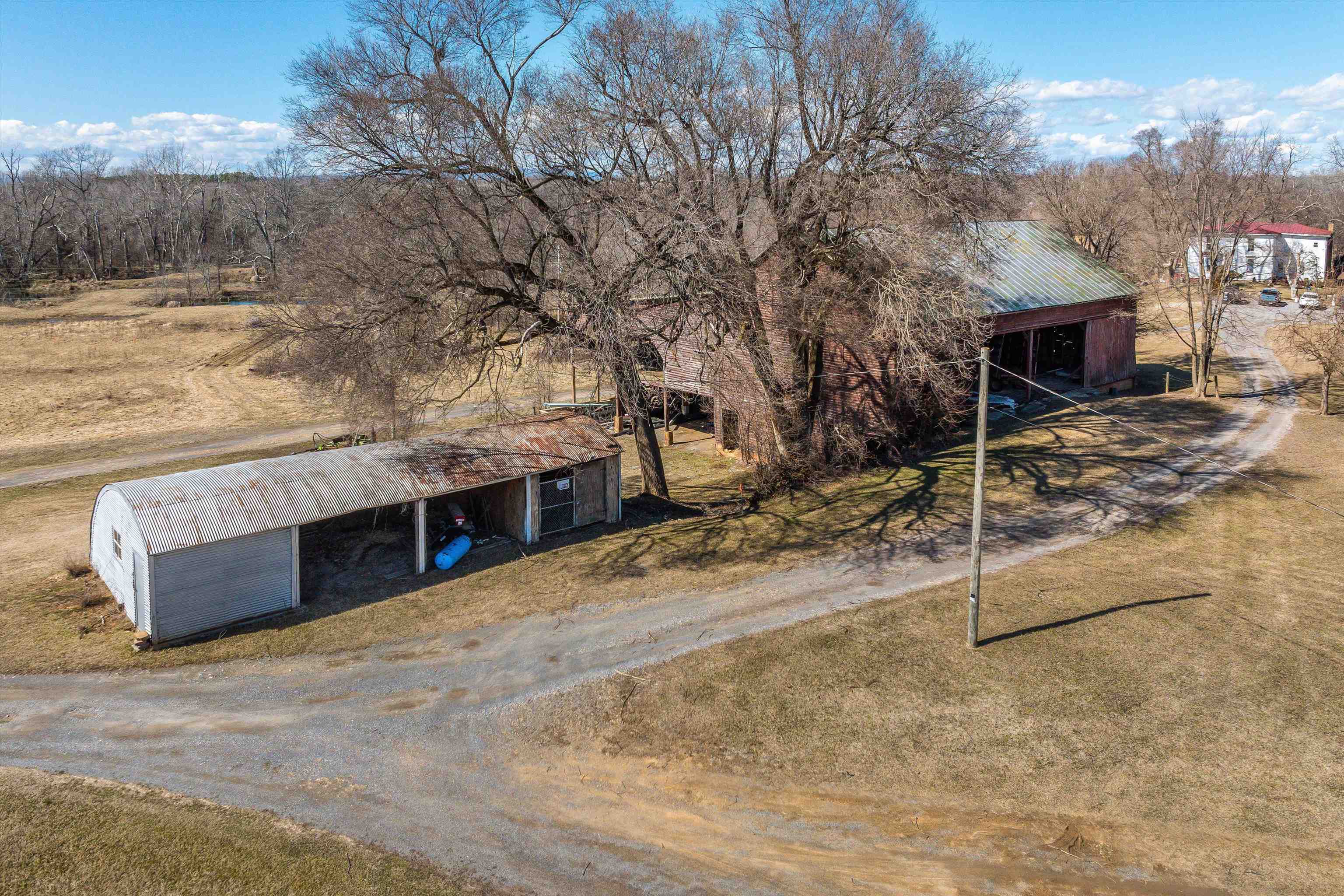 514 LIPSCOMB RD, STUARTS DRAFT, Virginia 24477, 10 Bedrooms Bedrooms, ,4 BathroomsBathrooms,Residential,14,514 LIPSCOMB RD,661479 MLS # 661479