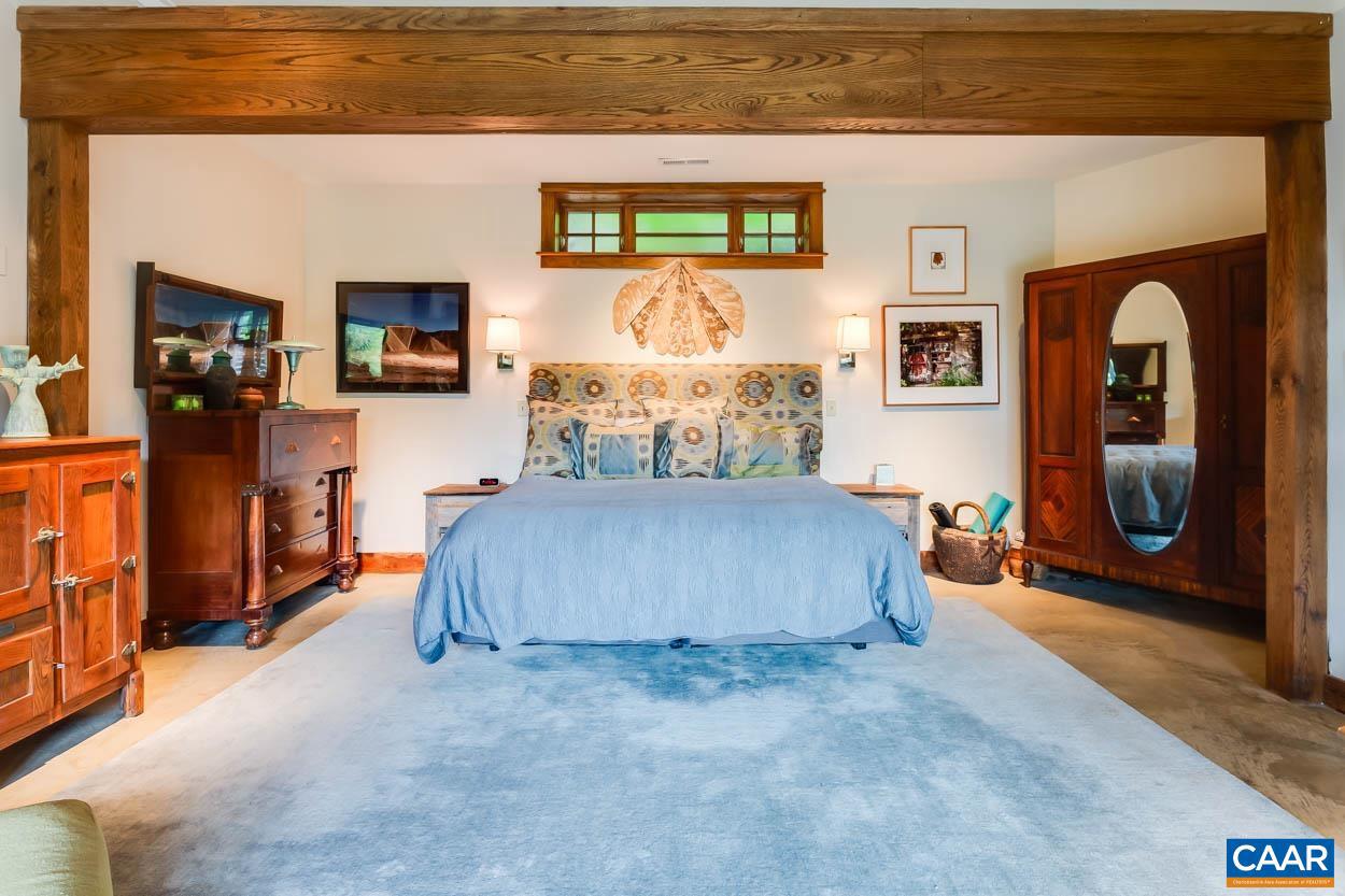 174 SARVISBERRY LN SW, FLOYD, Virginia 24091, 5 Bedrooms Bedrooms, ,5 BathroomsBathrooms,Residential,For Sale,174 SARVISBERRY LN SW,653509 MLS # 653509