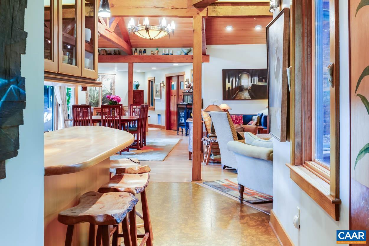 174 SARVISBERRY LN SW, FLOYD, Virginia 24091, 5 Bedrooms Bedrooms, ,5 BathroomsBathrooms,Residential,For Sale,174 SARVISBERRY LN SW,653509 MLS # 653509