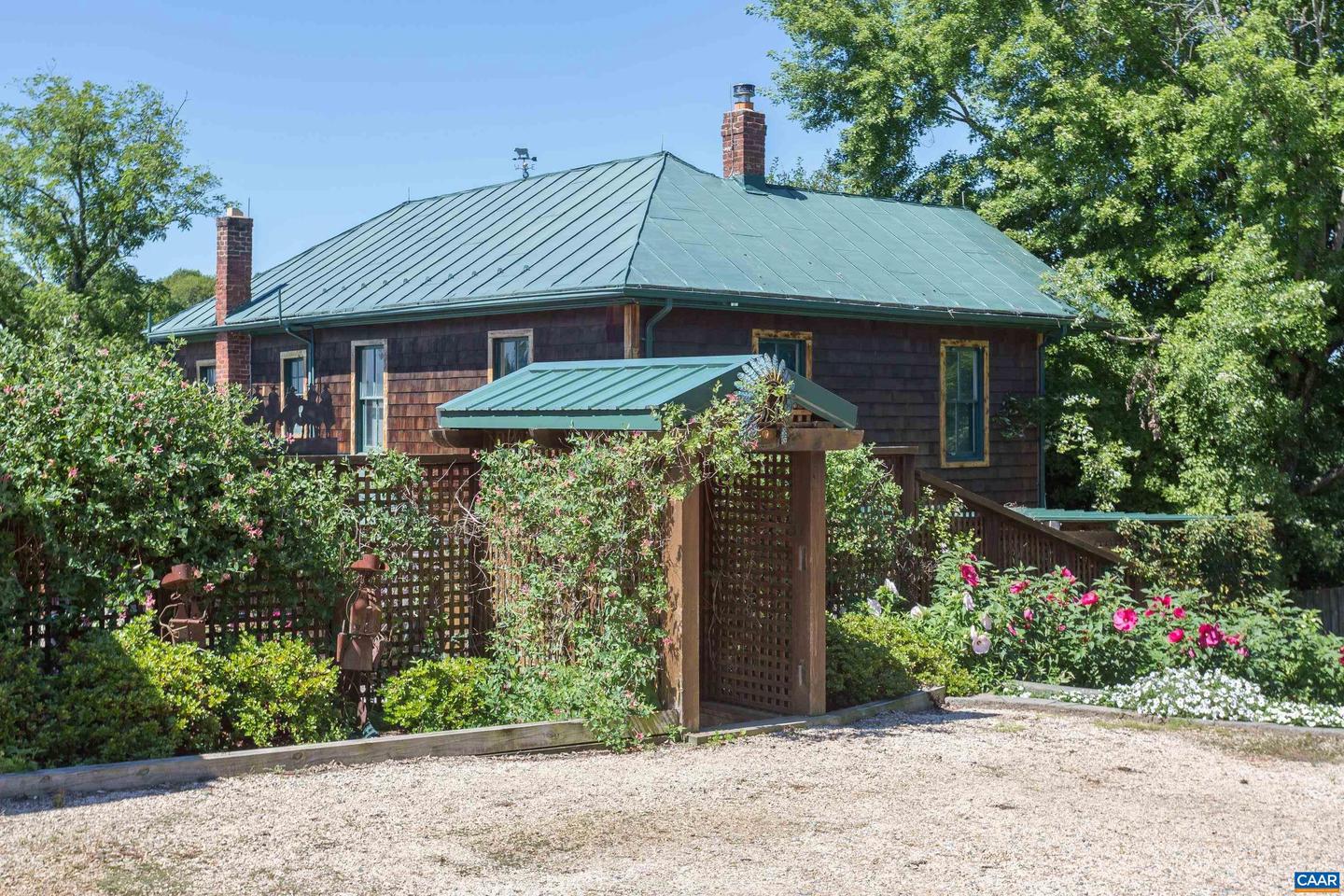 240 STONELEIGH RD, PALMYRA, Virginia 22963, 6 Bedrooms Bedrooms, ,3 BathroomsBathrooms,Residential,For Sale,240 STONELEIGH RD,661508 MLS # 661508 240 STONELEIGH RD, PALMYRA, Virginia 22963, 6 Bedrooms Bedrooms, ,3 BathroomsBathrooms,Residential,For Sale,240 STONELEIGH RD,661508 MLS # 661508