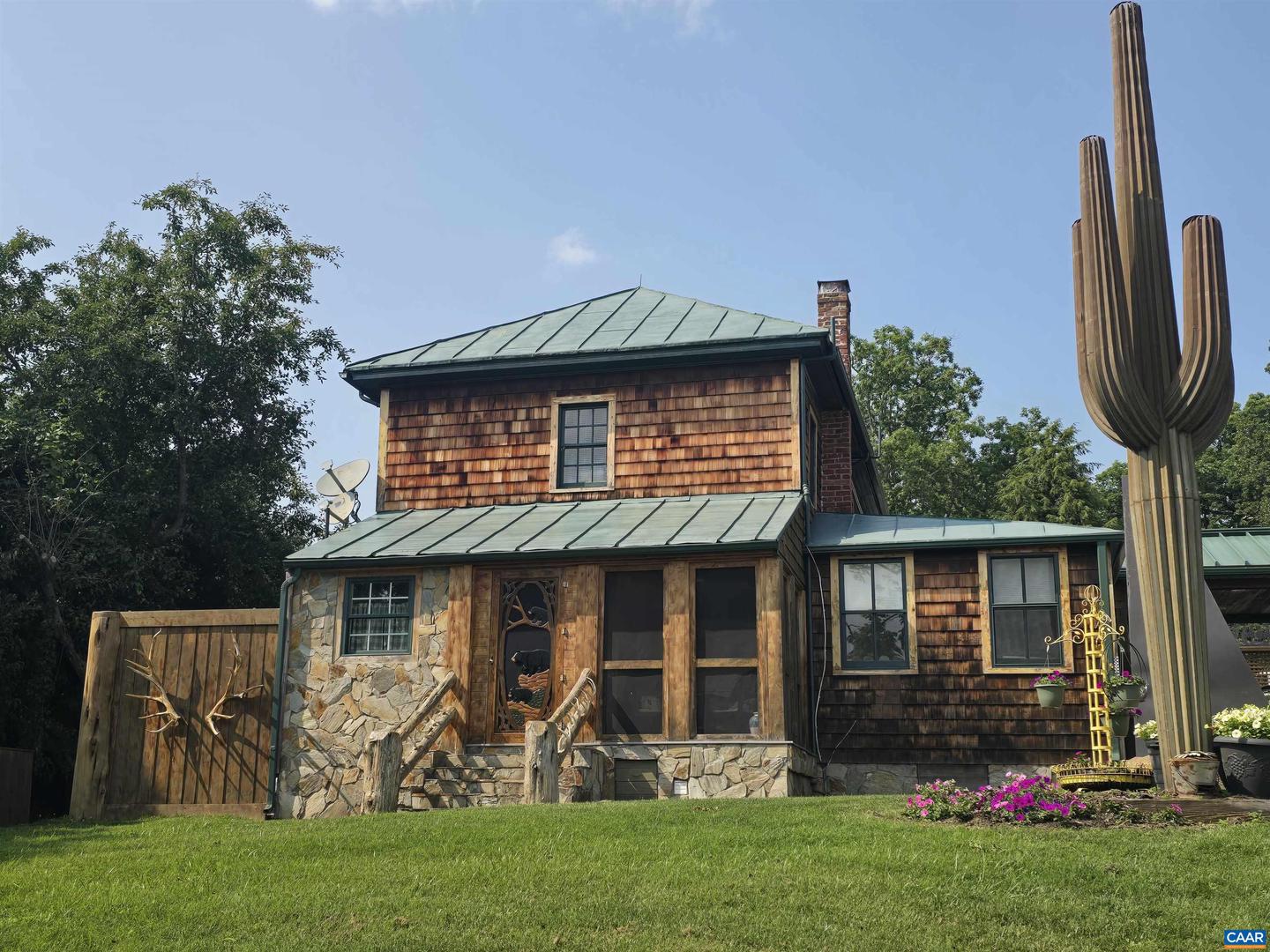 240 STONELEIGH RD, PALMYRA, Virginia 22963, 6 Bedrooms Bedrooms, ,3 BathroomsBathrooms,Residential,For Sale,240 STONELEIGH RD,661508 MLS # 661508 240 STONELEIGH RD, PALMYRA, Virginia 22963, 6 Bedrooms Bedrooms, ,3 BathroomsBathrooms,Residential,For Sale,240 STONELEIGH RD,661508 MLS # 661508