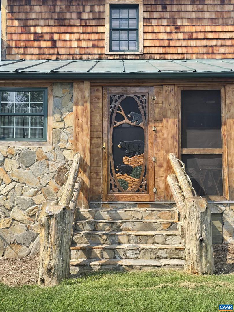 240 STONELEIGH RD, PALMYRA, Virginia 22963, 6 Bedrooms Bedrooms, ,3 BathroomsBathrooms,Residential,For Sale,240 STONELEIGH RD,661508 MLS # 661508 240 STONELEIGH RD, PALMYRA, Virginia 22963, 6 Bedrooms Bedrooms, ,3 BathroomsBathrooms,Residential,For Sale,240 STONELEIGH RD,661508 MLS # 661508