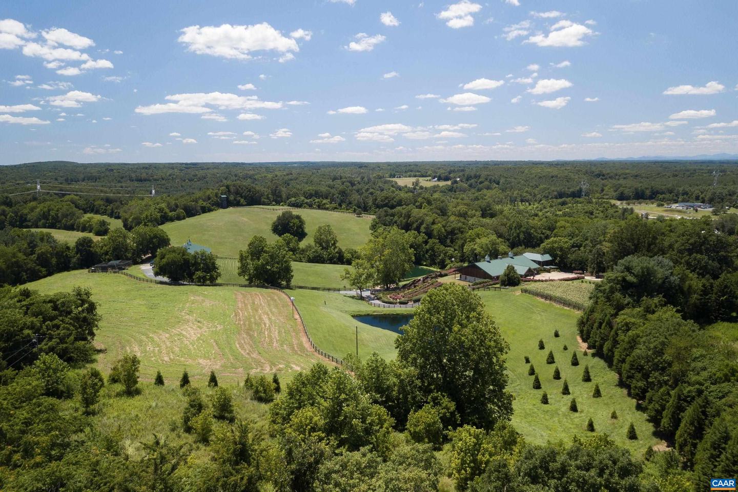 240 STONELEIGH RD, PALMYRA, Virginia 22963, 6 Bedrooms Bedrooms, ,3 BathroomsBathrooms,Residential,For Sale,240 STONELEIGH RD,661508 MLS # 661508 240 STONELEIGH RD, PALMYRA, Virginia 22963, 6 Bedrooms Bedrooms, ,3 BathroomsBathrooms,Residential,For Sale,240 STONELEIGH RD,661508 MLS # 661508