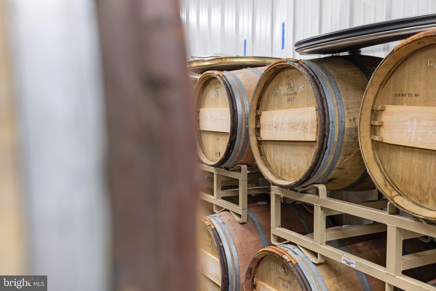 4204 OLD FINCASTLE RD, FINCASTLE, Virginia 24090, 3 Bedrooms Bedrooms, ,2 BathroomsBathrooms,Farm,For Sale,4204 OLD FINCASTLE RD,VABO2000014 MLS # VABO2000014 4204 OLD FINCASTLE RD, FINCASTLE, Virginia 24090, 3 Bedrooms Bedrooms, ,2 BathroomsBathrooms,Farm,For Sale,4204 OLD FINCASTLE RD,VABO2000014 MLS # VABO2000014