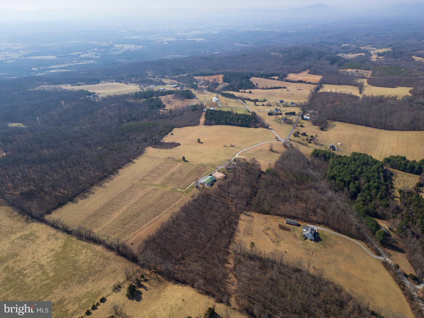 4204 OLD FINCASTLE RD, FINCASTLE, Virginia 24090, 3 Bedrooms Bedrooms, ,2 BathroomsBathrooms,Farm,For Sale,4204 OLD FINCASTLE RD,VABO2000014 MLS # VABO2000014 4204 OLD FINCASTLE RD, FINCASTLE, Virginia 24090, 3 Bedrooms Bedrooms, ,2 BathroomsBathrooms,Farm,For Sale,4204 OLD FINCASTLE RD,VABO2000014 MLS # VABO2000014