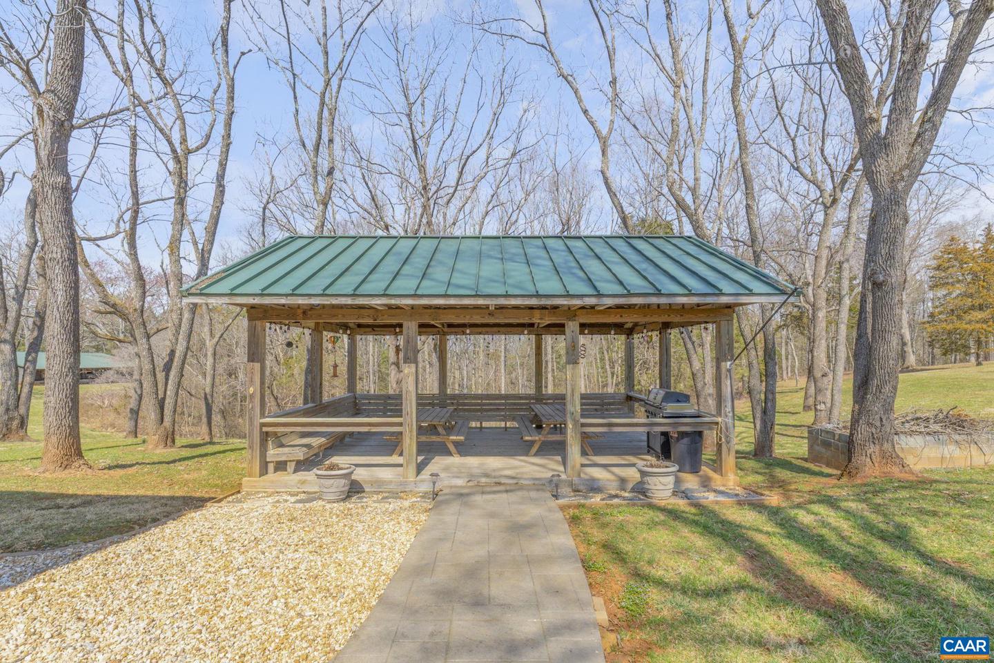 1353 BANTON SHOP RD, DILLWYN, Virginia 23936, 5 Bedrooms Bedrooms, ,3 BathroomsBathrooms,Residential,For Sale,1353 BANTON SHOP RD,662027 MLS # 662027