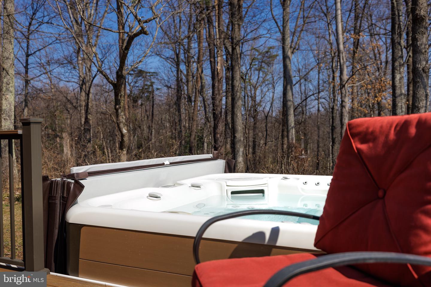 4204 OLD FINCASTLE RD, FINCASTLE, Virginia 24090, 3 Bedrooms Bedrooms, ,2 BathroomsBathrooms,Residential,For Sale,4204 OLD FINCASTLE RD,VABO2000012 MLS # VABO2000012