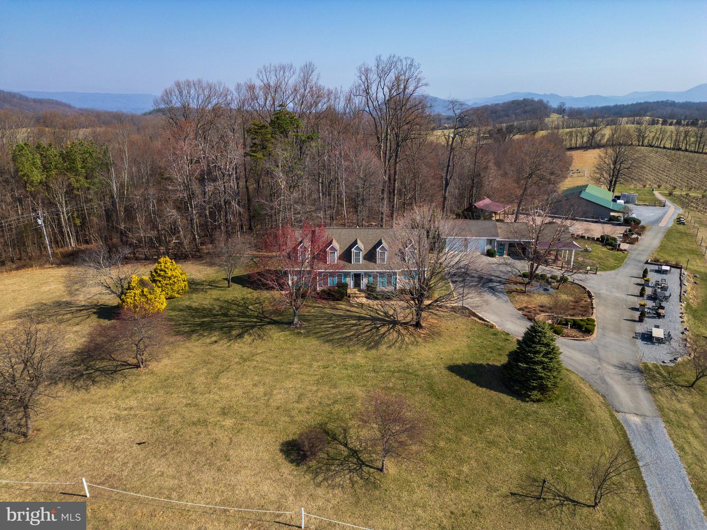 4204 OLD FINCASTLE RD, FINCASTLE, Virginia 24090, 3 Bedrooms Bedrooms, ,2 BathroomsBathrooms,Residential,For Sale,4204 OLD FINCASTLE RD,VABO2000012 MLS # VABO2000012