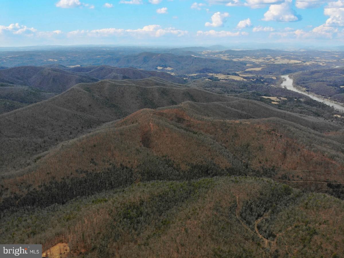 KELSEY LN, HIWASSEE, Virginia 24347, ,Farm,For Sale,KELSEY LN,VAPU2000032 MLS # VAPU2000032