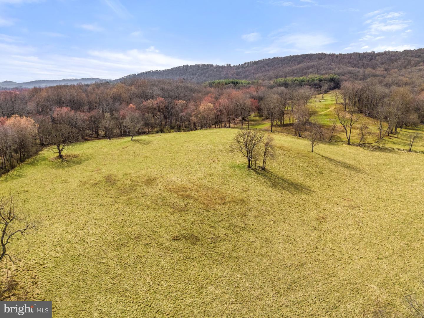 4050 CARRINGTON RD, DELAPLANE, Virginia 20144, 4 Bedrooms Bedrooms, ,2 BathroomsBathrooms,Residential,For Sale,4050 CARRINGTON RD,VAFQ2015750 MLS # VAFQ2015750 4050 CARRINGTON RD, DELAPLANE, Virginia 20144, 4 Bedrooms Bedrooms, ,2 BathroomsBathrooms,Residential,For Sale,4050 CARRINGTON RD,VAFQ2015750 MLS # VAFQ2015750