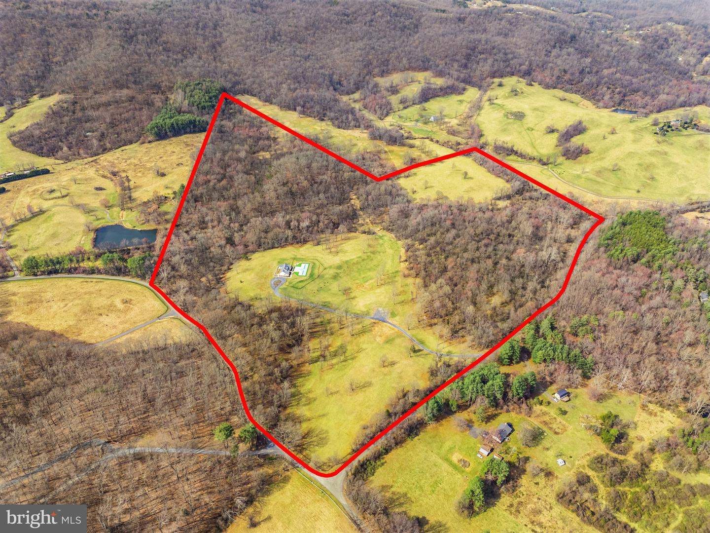 4050 CARRINGTON RD, DELAPLANE, Virginia 20144, 4 Bedrooms Bedrooms, ,2 BathroomsBathrooms,Residential,For Sale,4050 CARRINGTON RD,VAFQ2015750 MLS # VAFQ2015750 4050 CARRINGTON RD, DELAPLANE, Virginia 20144, 4 Bedrooms Bedrooms, ,2 BathroomsBathrooms,Residential,For Sale,4050 CARRINGTON RD,VAFQ2015750 MLS # VAFQ2015750