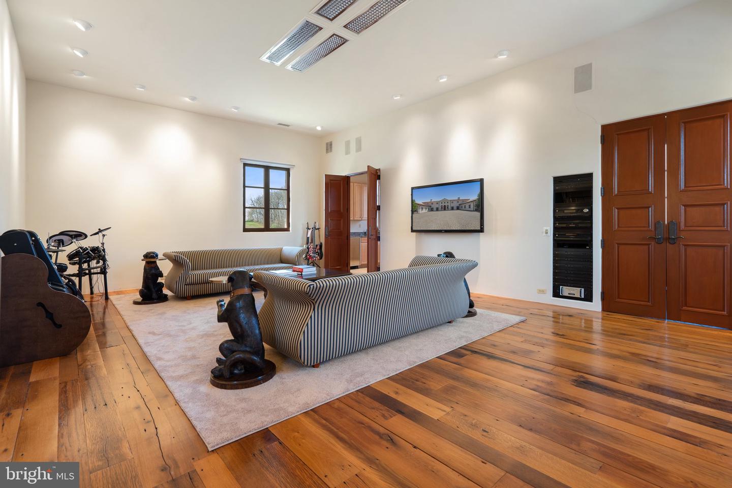 2547 HALFWAY RD, THE PLAINS, Virginia 20198, 5 Bedrooms Bedrooms, ,5 BathroomsBathrooms,Residential,For Sale,2547 HALFWAY RD,VAFQ2016012 MLS # VAFQ2016012 2547 HALFWAY RD, THE PLAINS, Virginia 20198, 5 Bedrooms Bedrooms, ,5 BathroomsBathrooms,Residential,For Sale,2547 HALFWAY RD,VAFQ2016012 MLS # VAFQ2016012