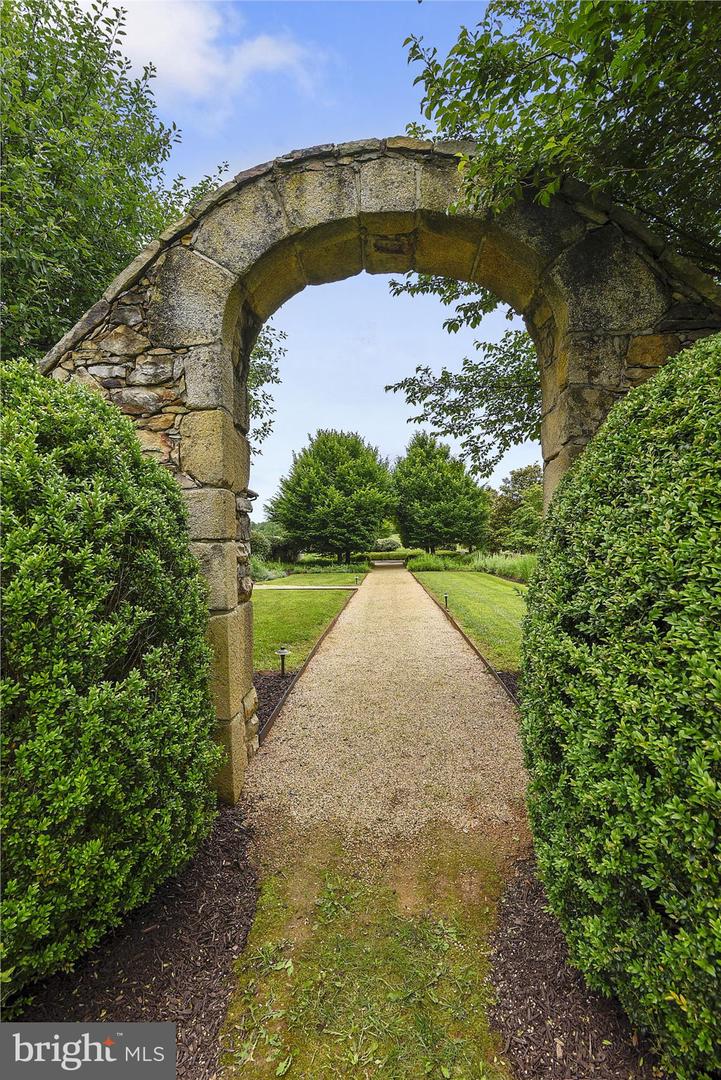 2547 HALFWAY RD, THE PLAINS, Virginia 20198, 5 Bedrooms Bedrooms, ,5 BathroomsBathrooms,Residential,For Sale,2547 HALFWAY RD,VAFQ2016012 MLS # VAFQ2016012 2547 HALFWAY RD, THE PLAINS, Virginia 20198, 5 Bedrooms Bedrooms, ,5 BathroomsBathrooms,Residential,For Sale,2547 HALFWAY RD,VAFQ2016012 MLS # VAFQ2016012