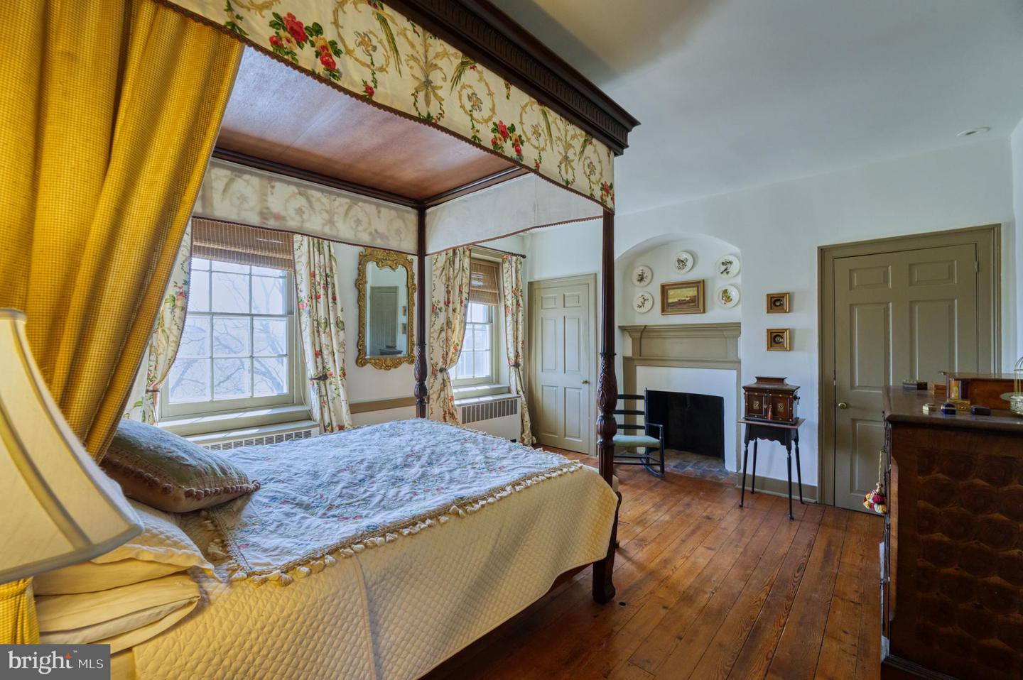 38678 PIGGOTT BOTTOM RD, HAMILTON, Virginia 20158, 4 Bedrooms Bedrooms, ,2 BathroomsBathrooms,Residential,For Sale,38678 PIGGOTT BOTTOM RD,VALO2088172 MLS # VALO2088172