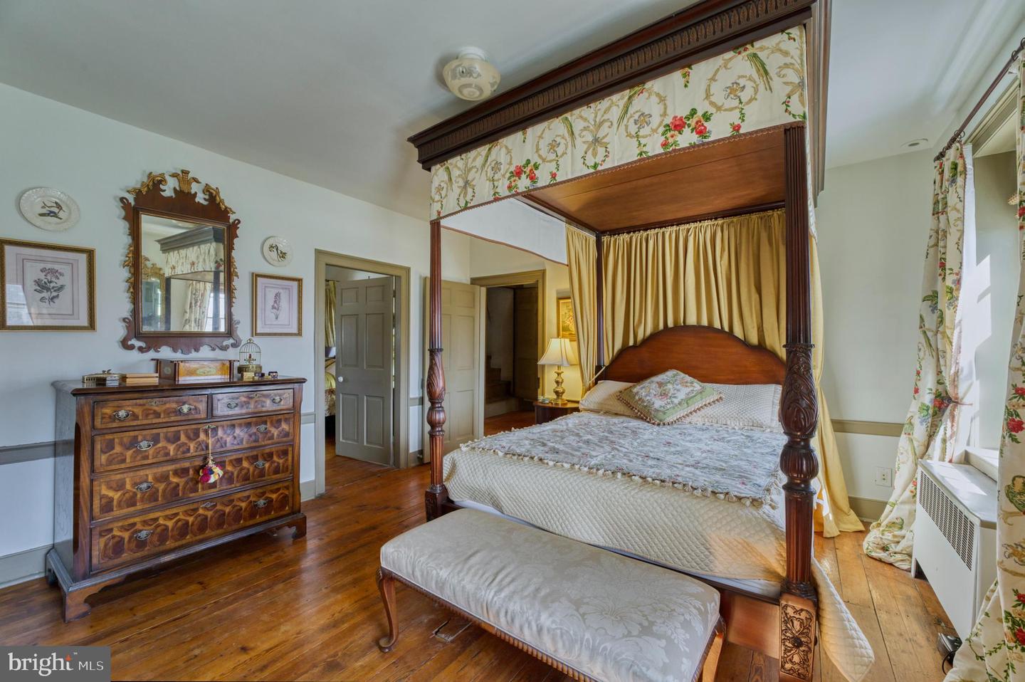 38678 PIGGOTT BOTTOM RD, HAMILTON, Virginia 20158, 4 Bedrooms Bedrooms, ,2 BathroomsBathrooms,Residential,For Sale,38678 PIGGOTT BOTTOM RD,VALO2088172 MLS # VALO2088172