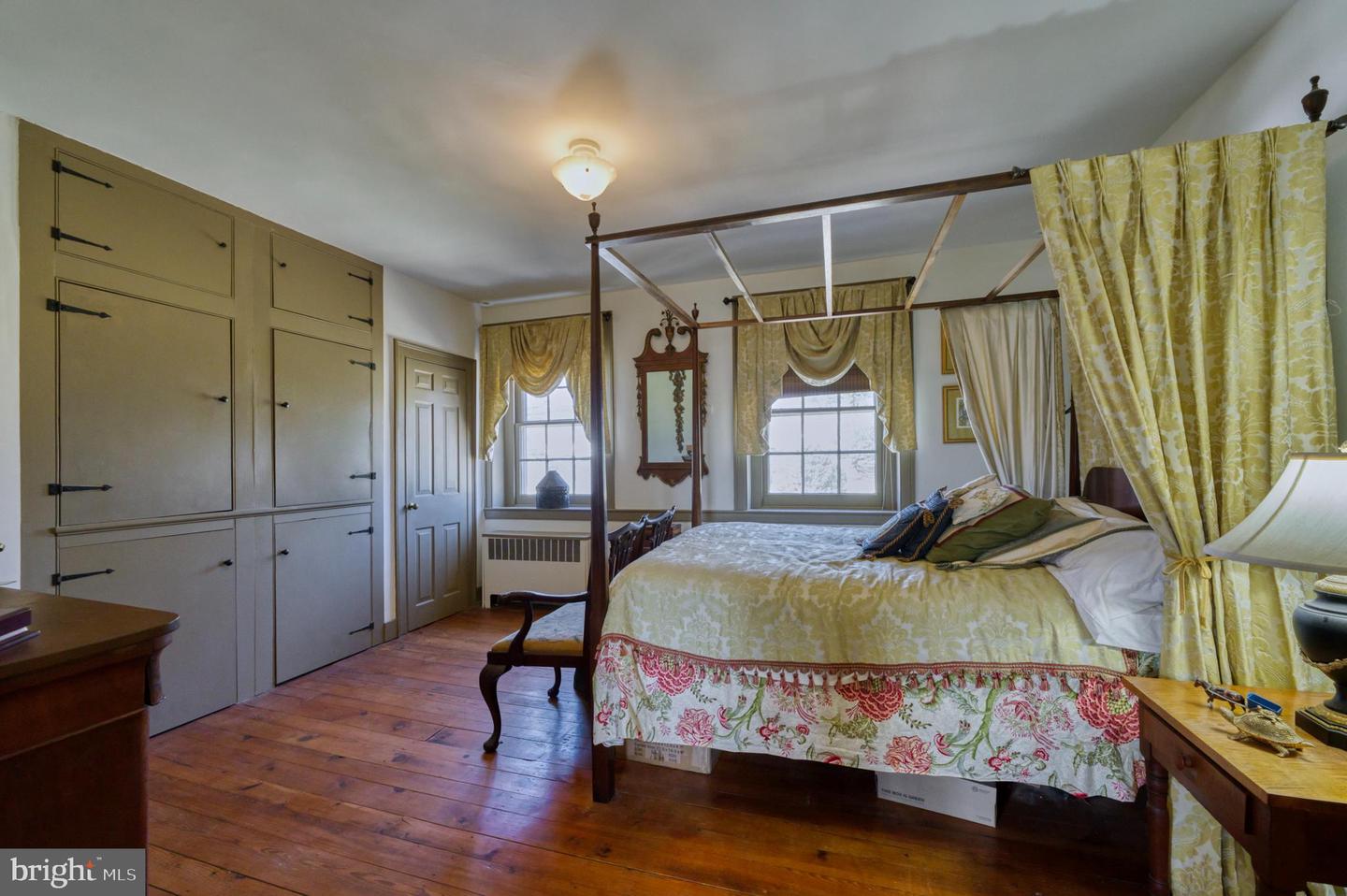 38678 PIGGOTT BOTTOM RD, HAMILTON, Virginia 20158, 4 Bedrooms Bedrooms, ,2 BathroomsBathrooms,Residential,For Sale,38678 PIGGOTT BOTTOM RD,VALO2088172 MLS # VALO2088172