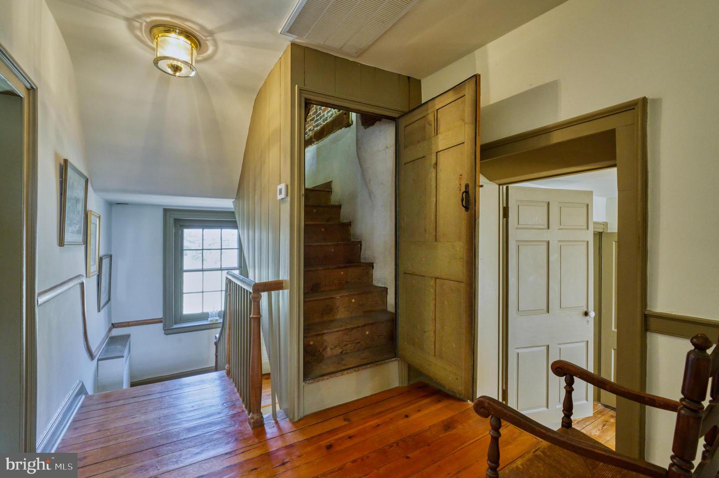 38678 PIGGOTT BOTTOM RD, HAMILTON, Virginia 20158, 4 Bedrooms Bedrooms, ,2 BathroomsBathrooms,Residential,For Sale,38678 PIGGOTT BOTTOM RD,VALO2088172 MLS # VALO2088172