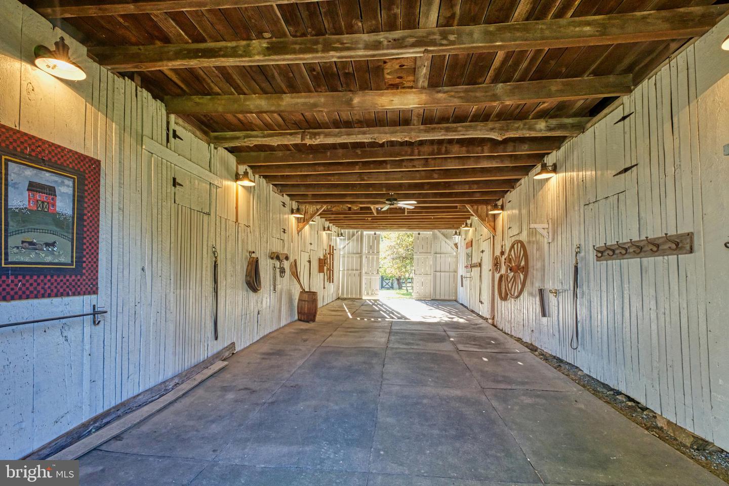 38678 PIGGOTT BOTTOM RD, HAMILTON, Virginia 20158, 4 Bedrooms Bedrooms, ,2 BathroomsBathrooms,Residential,For Sale,38678 PIGGOTT BOTTOM RD,VALO2088172 MLS # VALO2088172