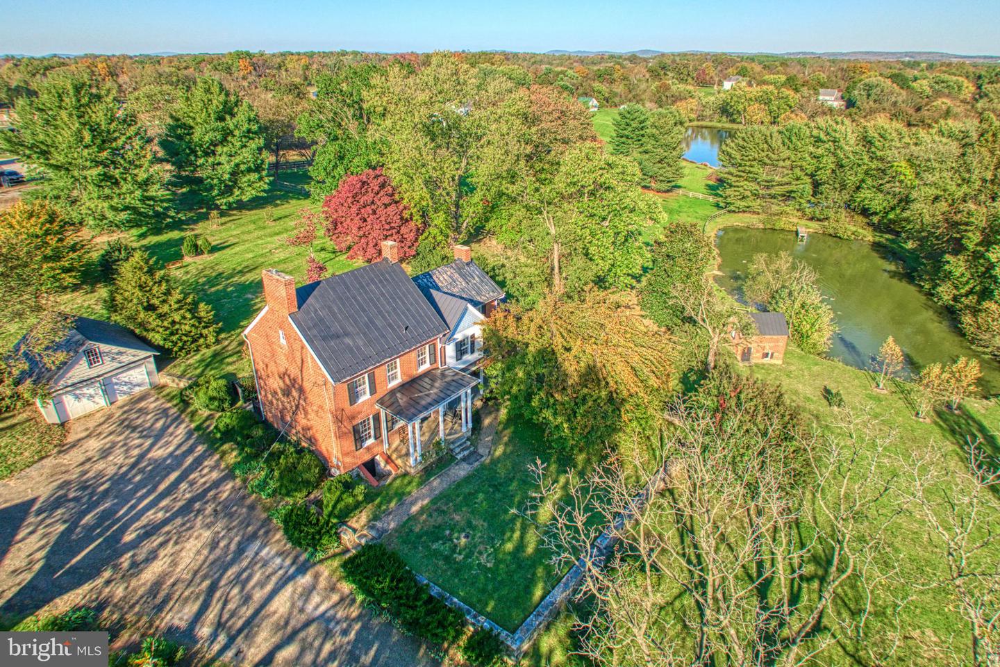 38678 PIGGOTT BOTTOM RD, HAMILTON, Virginia 20158, 4 Bedrooms Bedrooms, ,2 BathroomsBathrooms,Residential,For Sale,38678 PIGGOTT BOTTOM RD,VALO2088172 MLS # VALO2088172