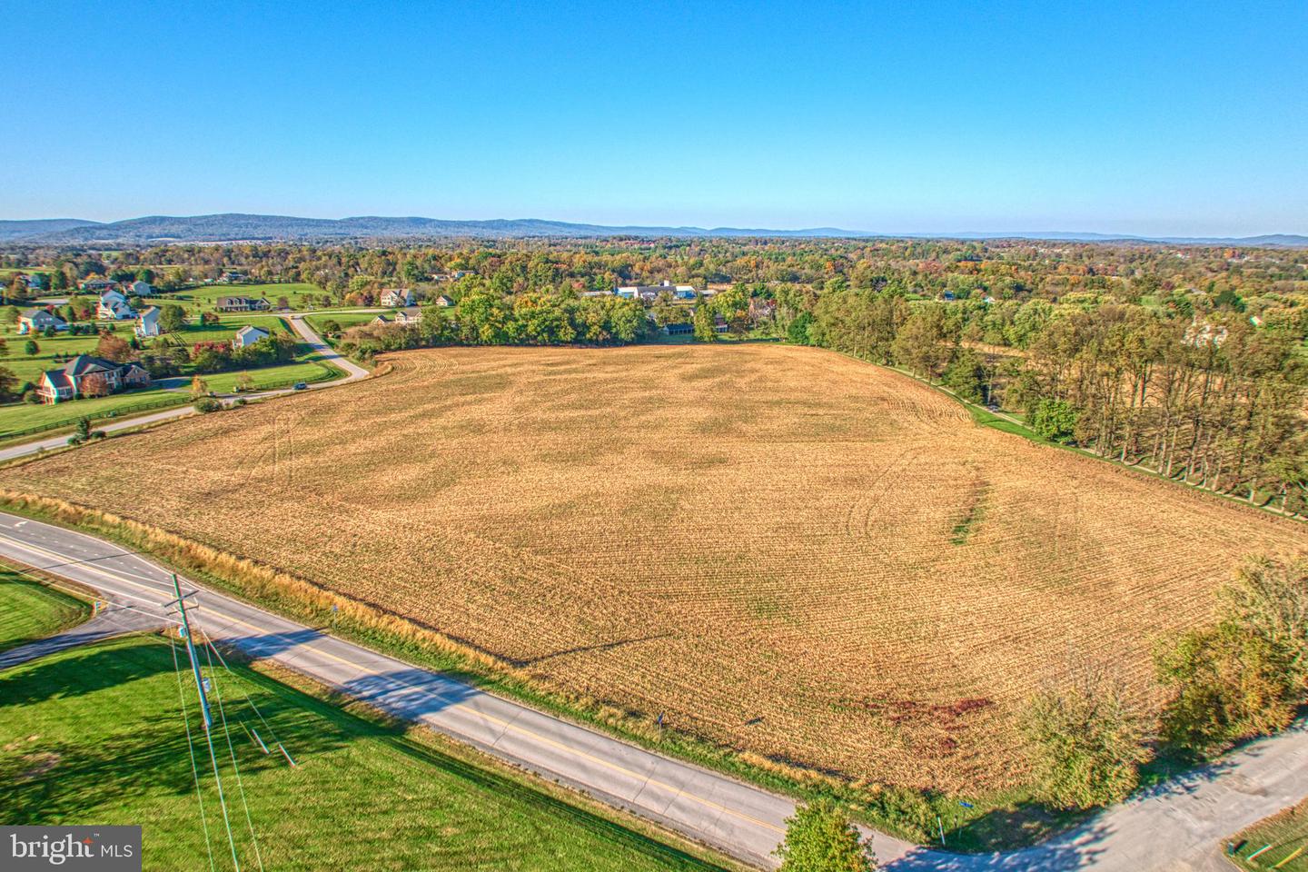 38678 PIGGOTT BOTTOM RD, HAMILTON, Virginia 20158, 4 Bedrooms Bedrooms, ,2 BathroomsBathrooms,Residential,For Sale,38678 PIGGOTT BOTTOM RD,VALO2088172 MLS # VALO2088172