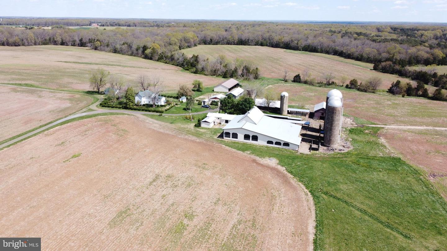 11312 TIMBUKTU LN, MIDLAND, Virginia 22728, 5 Bedrooms Bedrooms, 8 Rooms Rooms,2 BathroomsBathrooms,Farm,For Sale,11312 TIMBUKTU LN,VAFQ2016212 MLS # VAFQ2016212 11312 TIMBUKTU LN, MIDLAND, Virginia 22728, 5 Bedrooms Bedrooms, 8 Rooms Rooms,2 BathroomsBathrooms,Farm,For Sale,11312 TIMBUKTU LN,VAFQ2016212 MLS # VAFQ2016212