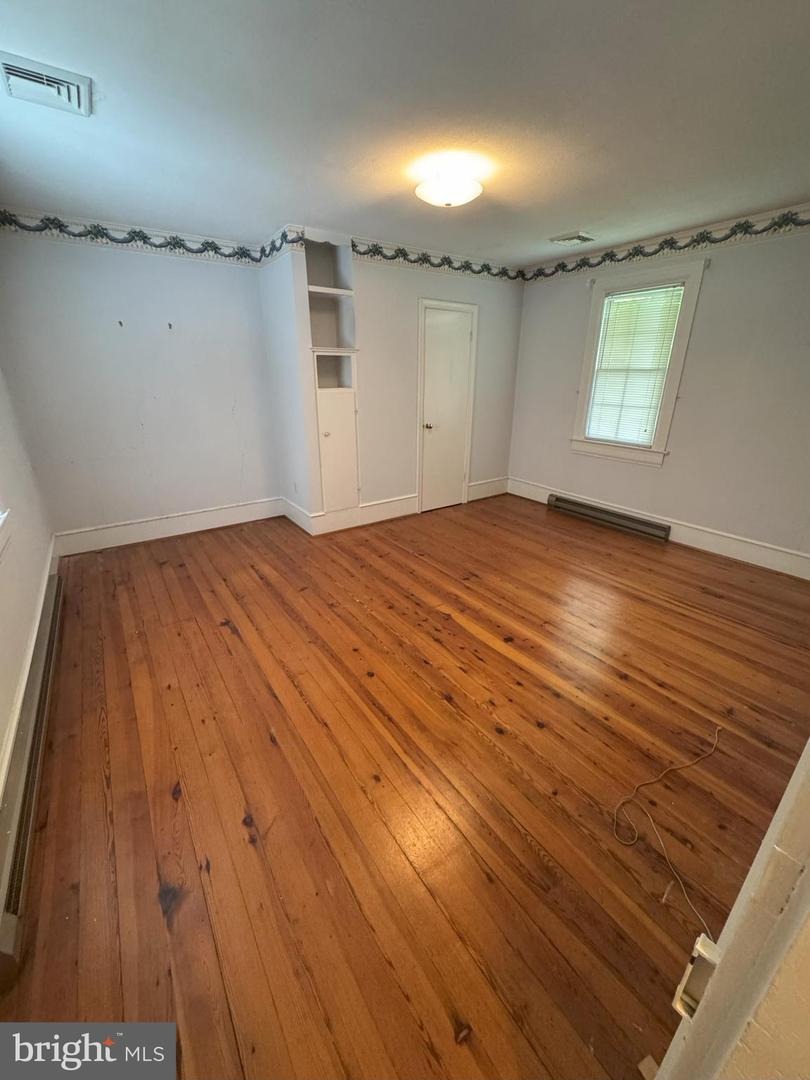 11312 TIMBUKTU LN, MIDLAND, Virginia 22728, 5 Bedrooms Bedrooms, 8 Rooms Rooms,2 BathroomsBathrooms,Farm,For Sale,11312 TIMBUKTU LN,VAFQ2016212 MLS # VAFQ2016212 11312 TIMBUKTU LN, MIDLAND, Virginia 22728, 5 Bedrooms Bedrooms, 8 Rooms Rooms,2 BathroomsBathrooms,Farm,For Sale,11312 TIMBUKTU LN,VAFQ2016212 MLS # VAFQ2016212