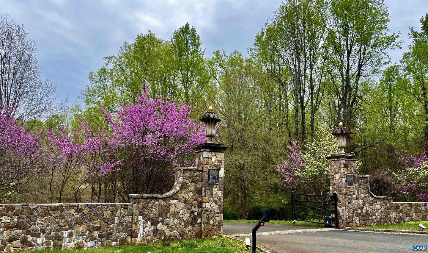 2621 COOPERS LN, CHARLOTTESVILLE, Virginia 22902, 5 Bedrooms Bedrooms, ,6 BathroomsBathrooms,Residential,For Sale,2621 COOPERS LN,648822 MLS # 648822 2621 COOPERS LN, CHARLOTTESVILLE, Virginia 22902, 5 Bedrooms Bedrooms, ,6 BathroomsBathrooms,Residential,For Sale,2621 COOPERS LN,648822 MLS # 648822