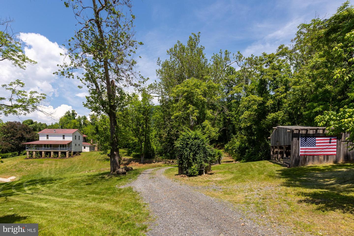 4320 BROWNTOWN RD, FRONT ROYAL, Virginia 22630, 4 Bedrooms Bedrooms, ,2 BathroomsBathrooms,Residential,For Sale,4320 BROWNTOWN RD,VAWR2010900 MLS # VAWR2010900