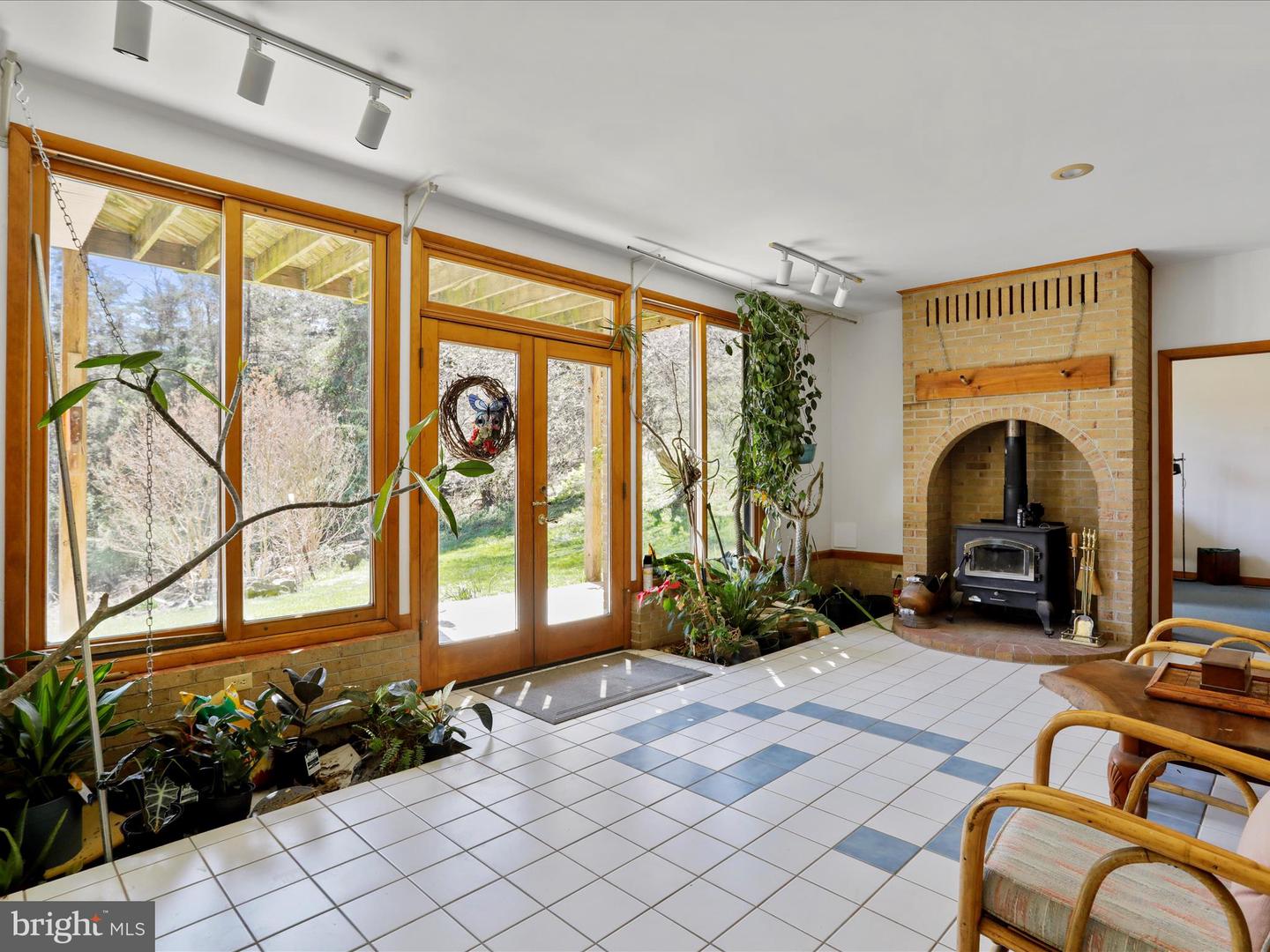 1639 SUGAR HILL RD, MAURERTOWN, Virginia 22644, 4 Bedrooms Bedrooms, ,4 BathroomsBathrooms,Residential,For Sale,1639 SUGAR HILL RD,VASH2011156 MLS # VASH2011156