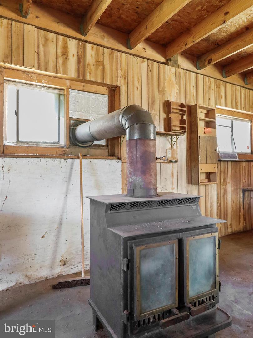 1639 SUGAR HILL RD, MAURERTOWN, Virginia 22644, 4 Bedrooms Bedrooms, ,4 BathroomsBathrooms,Residential,For Sale,1639 SUGAR HILL RD,VASH2011156 MLS # VASH2011156