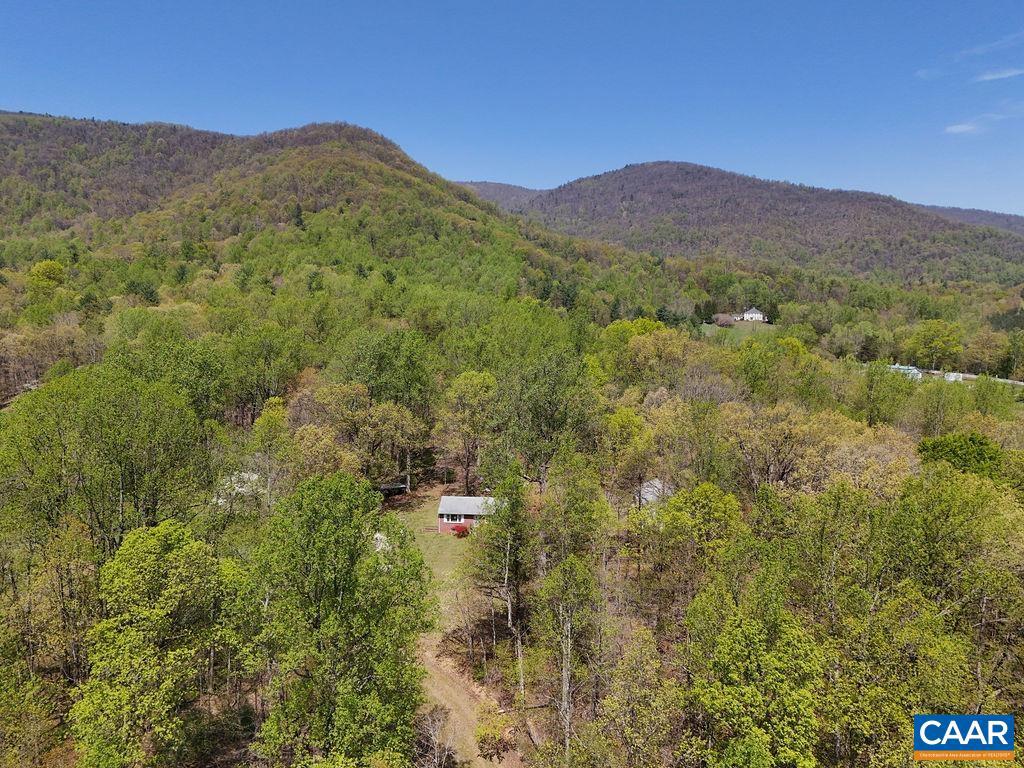 6928 BLACKWELLS HOLLOW RD, CROZET, Virginia 22932, 2 Bedrooms Bedrooms, ,1 BathroomBathrooms,Residential,For Sale,6928 BLACKWELLS HOLLOW RD,663505 MLS # 663505
