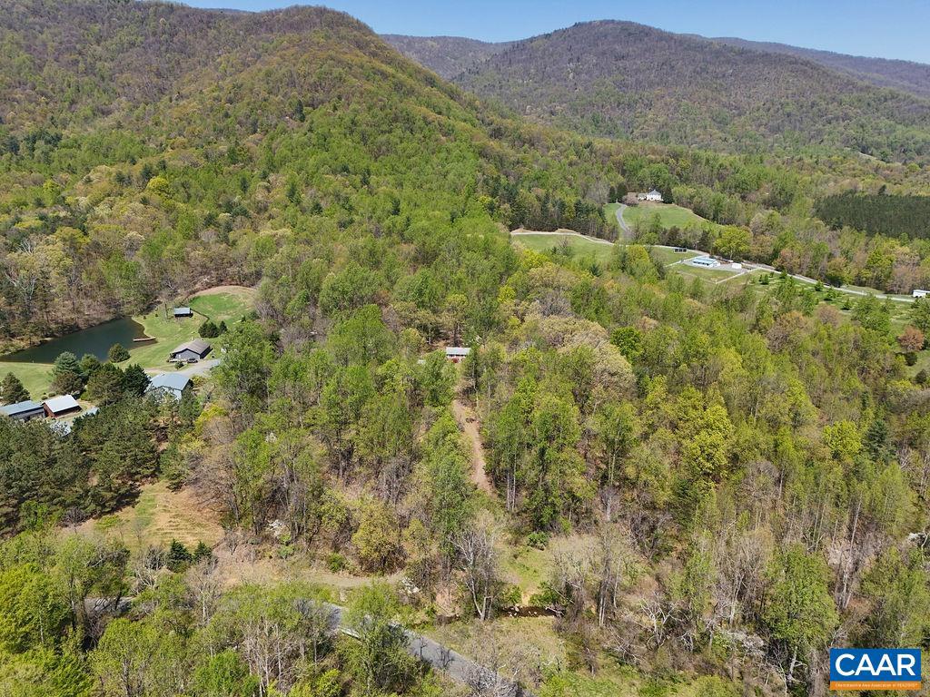 6928 BLACKWELLS HOLLOW RD, CROZET, Virginia 22932, 2 Bedrooms Bedrooms, ,1 BathroomBathrooms,Residential,For Sale,6928 BLACKWELLS HOLLOW RD,663505 MLS # 663505