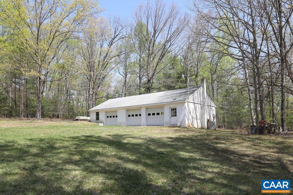6928 BLACKWELLS HOLLOW RD, CROZET, Virginia 22932, 2 Bedrooms Bedrooms, ,1 BathroomBathrooms,Residential,For Sale,6928 BLACKWELLS HOLLOW RD,663505 MLS # 663505