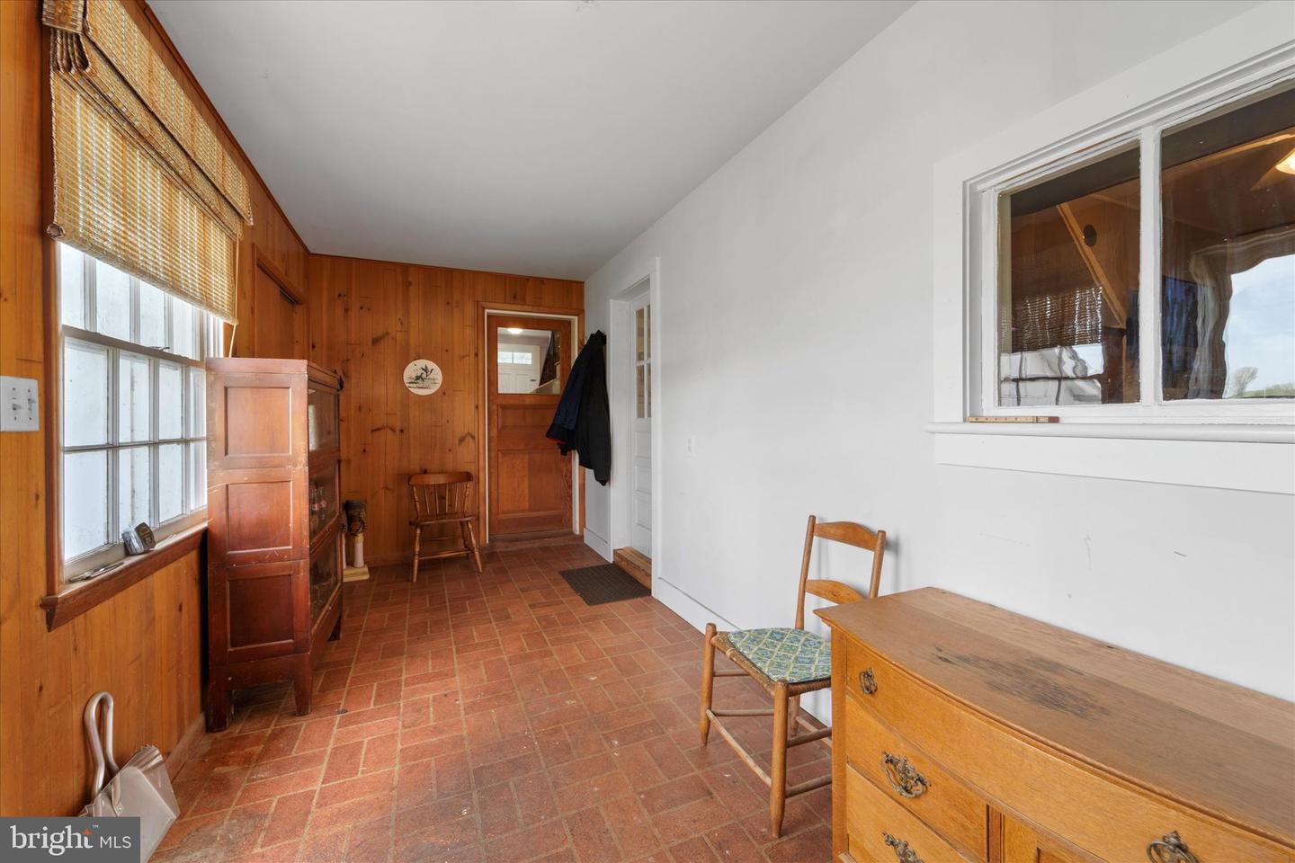 42880 SPINKS FERRY RD, LEESBURG, Virginia 20176, 3 Bedrooms Bedrooms, ,2 BathroomsBathrooms,Residential,For Sale,42880 SPINKS FERRY RD,VALO2093528 MLS # VALO2093528