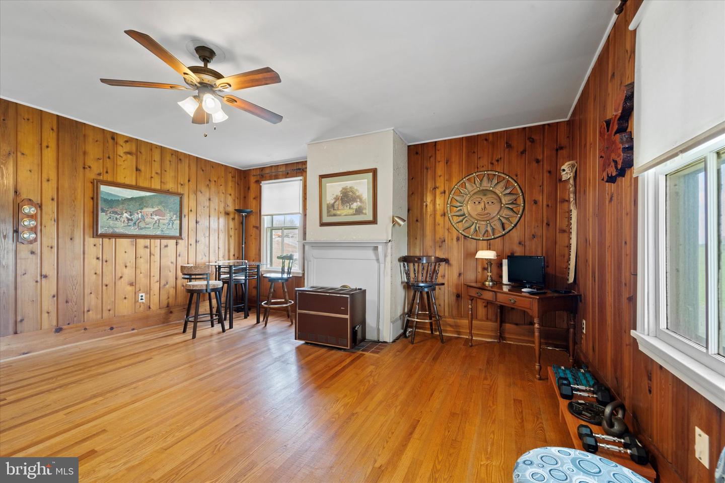 42880 SPINKS FERRY RD, LEESBURG, Virginia 20176, 3 Bedrooms Bedrooms, ,2 BathroomsBathrooms,Residential,For Sale,42880 SPINKS FERRY RD,VALO2093528 MLS # VALO2093528