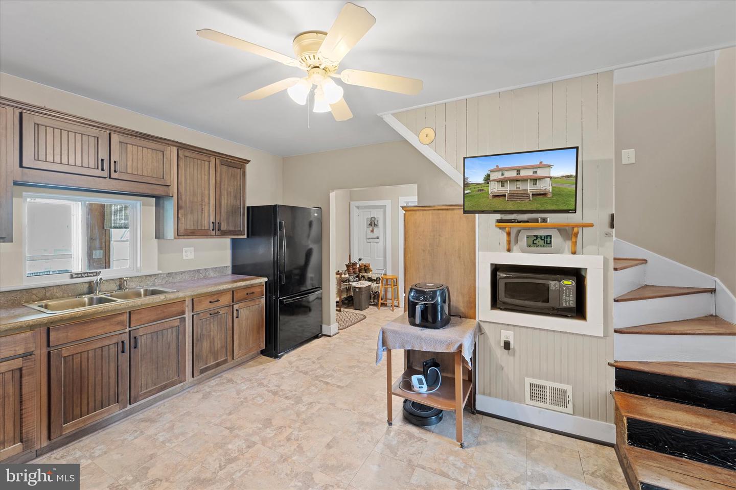 42880 SPINKS FERRY RD, LEESBURG, Virginia 20176, 3 Bedrooms Bedrooms, ,2 BathroomsBathrooms,Residential,For Sale,42880 SPINKS FERRY RD,VALO2093528 MLS # VALO2093528