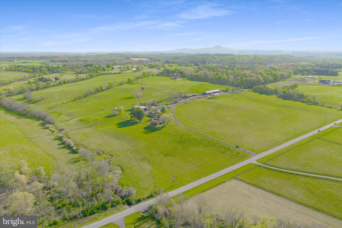 42880 SPINKS FERRY RD, LEESBURG, Virginia 20176, 3 Bedrooms Bedrooms, ,2 BathroomsBathrooms,Residential,For Sale,42880 SPINKS FERRY RD,VALO2093528 MLS # VALO2093528