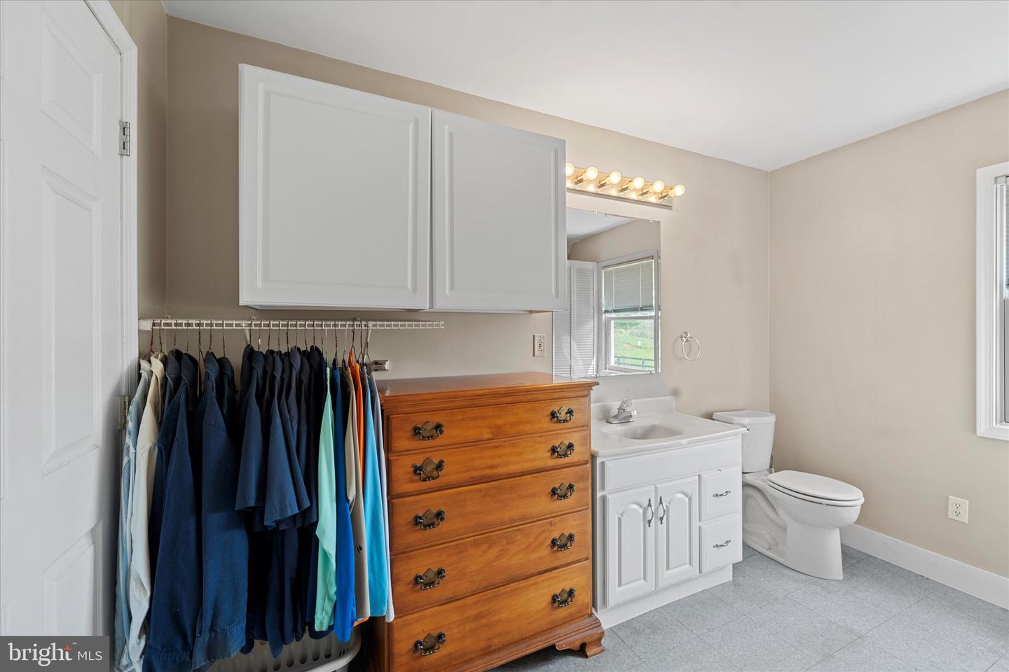 42880 SPINKS FERRY RD, LEESBURG, Virginia 20176, 3 Bedrooms Bedrooms, ,2 BathroomsBathrooms,Residential,For Sale,42880 SPINKS FERRY RD,VALO2093528 MLS # VALO2093528