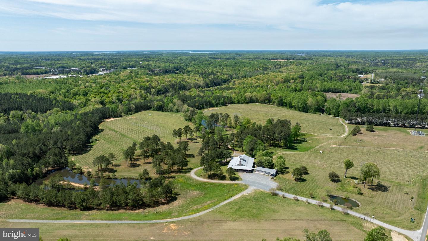 1025 GOOD LUCK RD, KILMARNOCK, Virginia 22482, ,Farm,For Sale,1025 GOOD LUCK RD,VALV2000784 MLS # VALV2000784