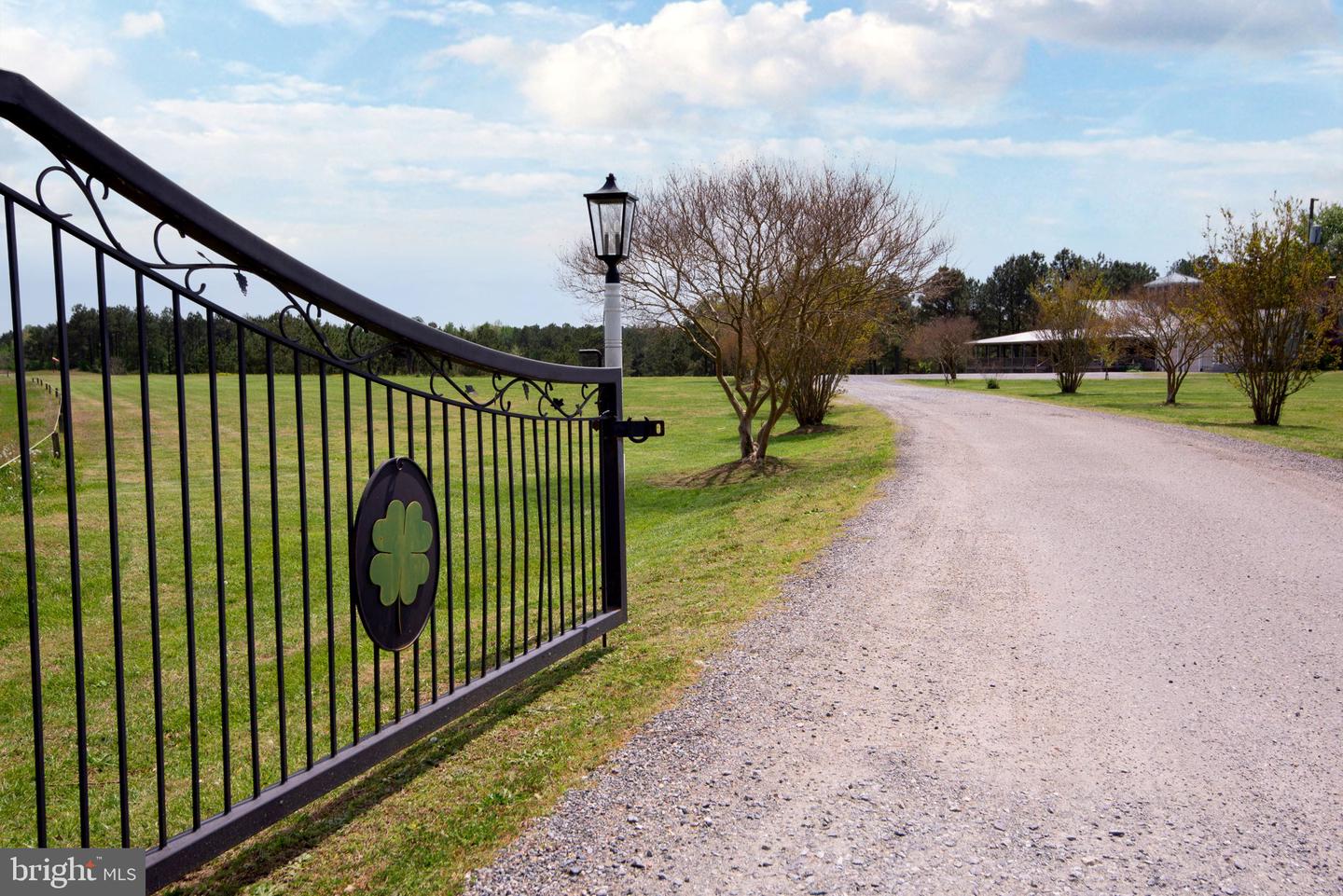 1025 GOOD LUCK RD, KILMARNOCK, Virginia 22482, ,Farm,For Sale,1025 GOOD LUCK RD,VALV2000784 MLS # VALV2000784