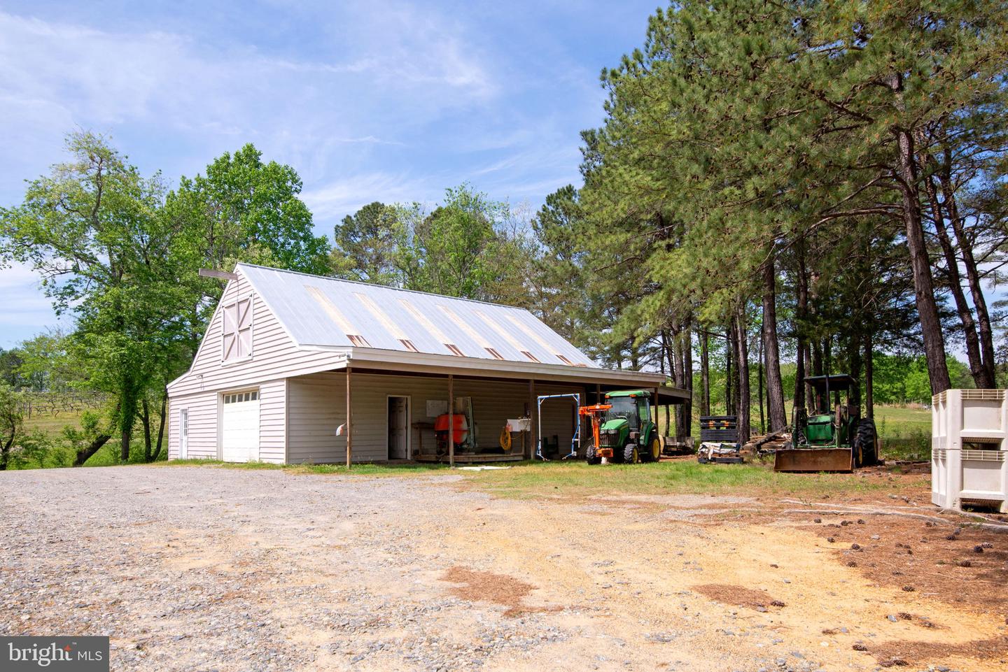 1025 GOOD LUCK RD, KILMARNOCK, Virginia 22482, ,Farm,For Sale,1025 GOOD LUCK RD,VALV2000784 MLS # VALV2000784