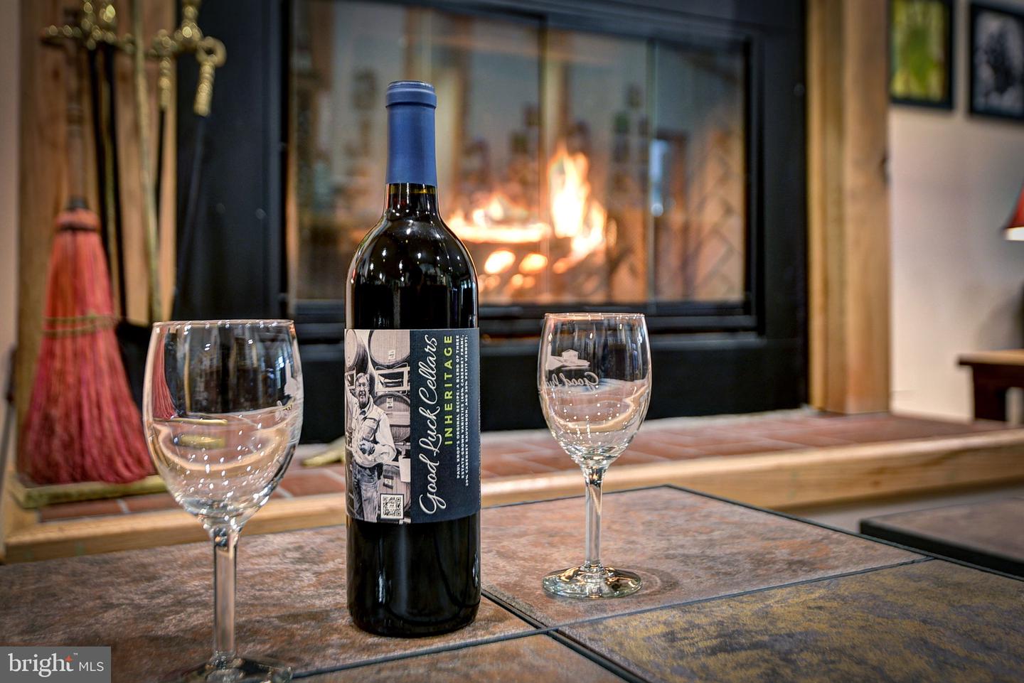 1025 GOOD LUCK RD, KILMARNOCK, Virginia 22482, ,Farm,For Sale,1025 GOOD LUCK RD,VALV2000784 MLS # VALV2000784